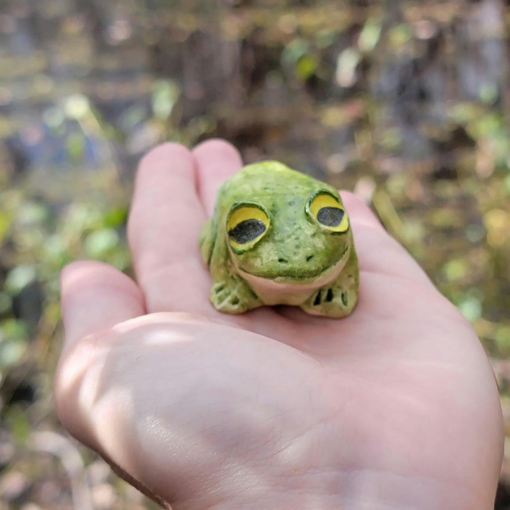 Mini Wonky Paperclay Sculpture Figurine Desk Freind OOAK Tree Frog