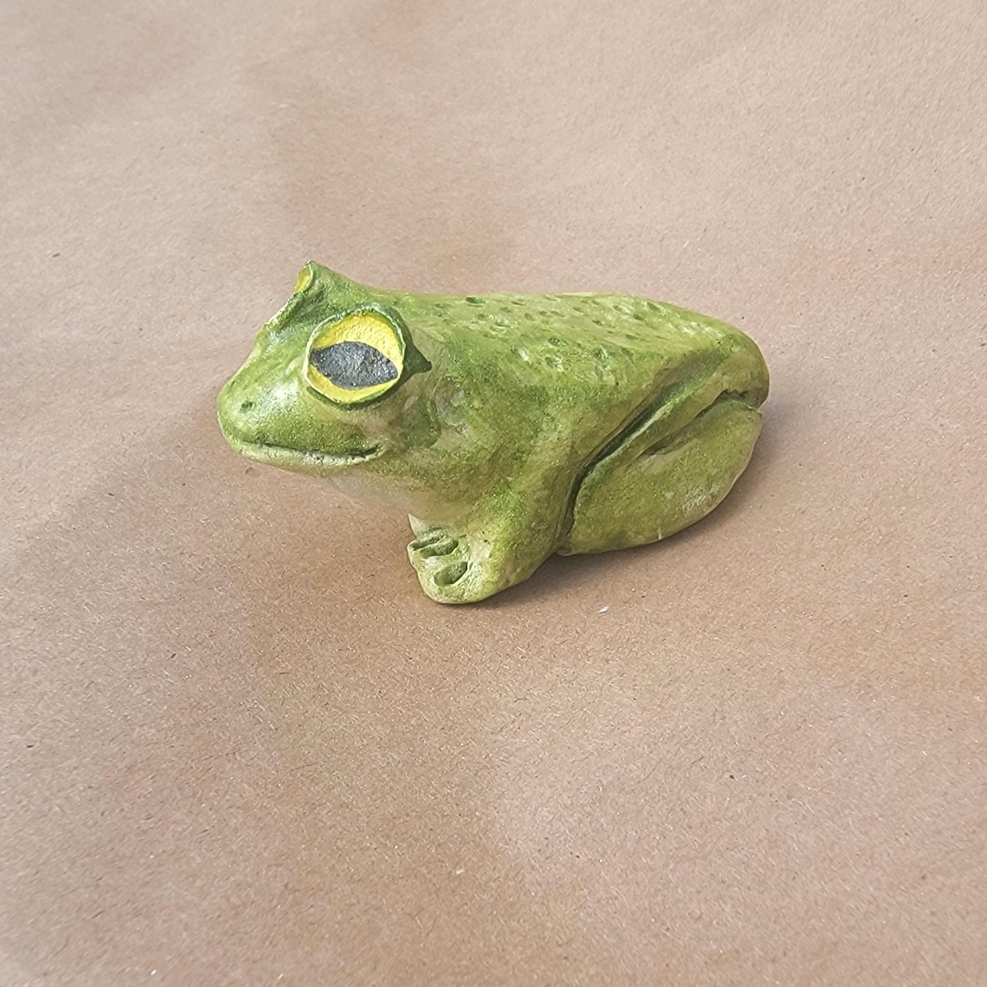 Mini Wonky Paperclay Sculpture Figurine Desk Freind OOAK Tree Frog