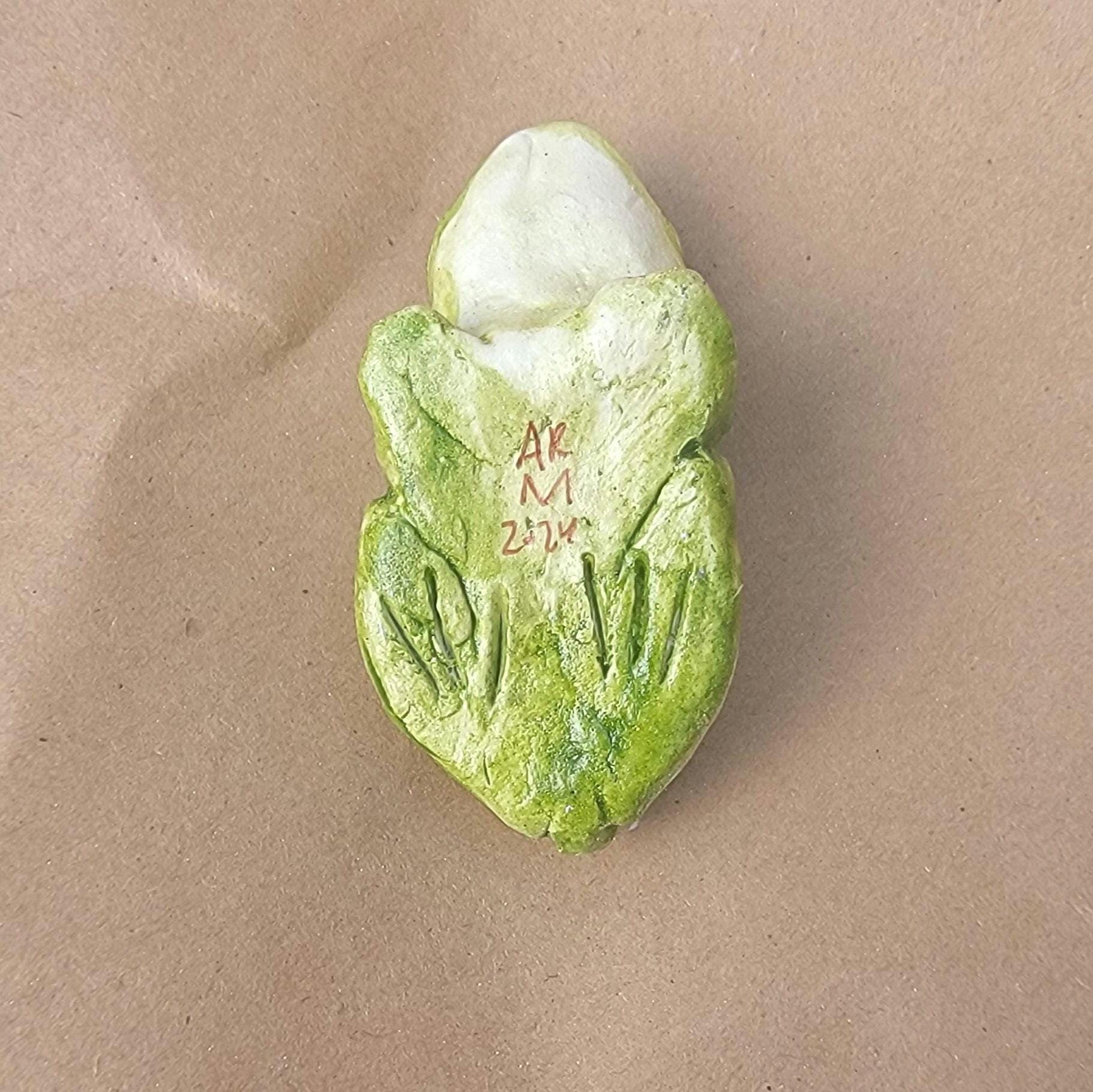 Mini Wonky Paperclay Sculpture Figurine Desk Freind OOAK Tree Frog